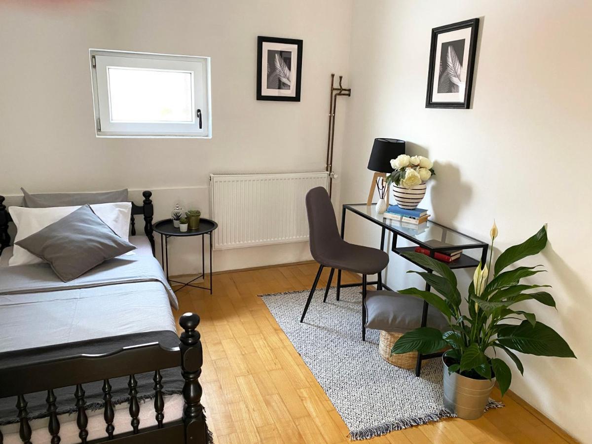 Apartman Kelava วูโควาร์ ภายนอก รูปภาพ