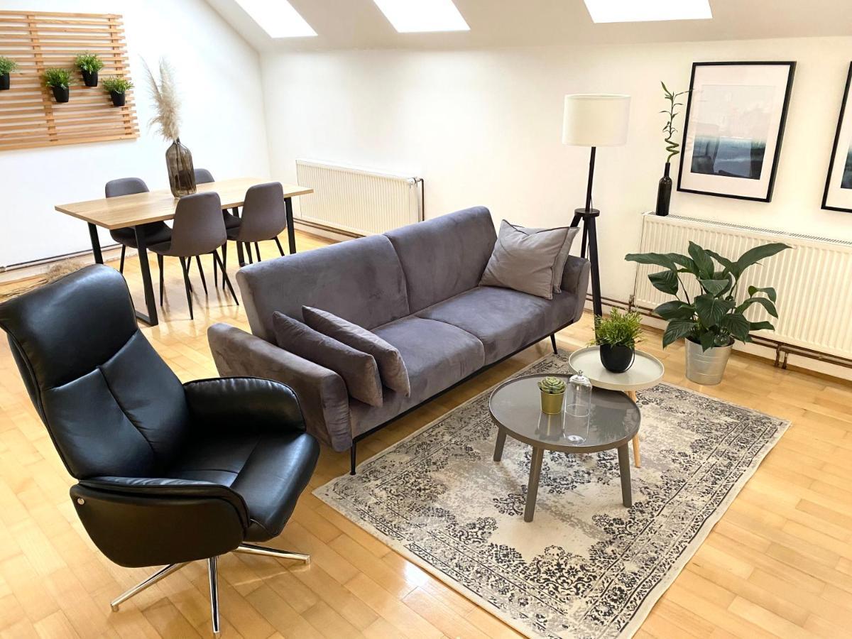 Apartman Kelava วูโควาร์ ภายนอก รูปภาพ
